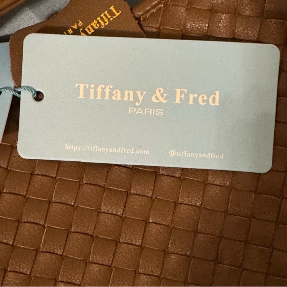 Tiffany & Fred Paris Elegant Brown Woven Tote - Picture 12 of 16